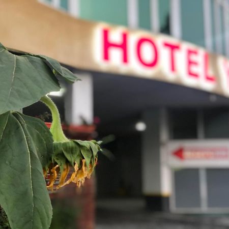 Yal Hotel & Restaurant Tetovo Eksteriør billede